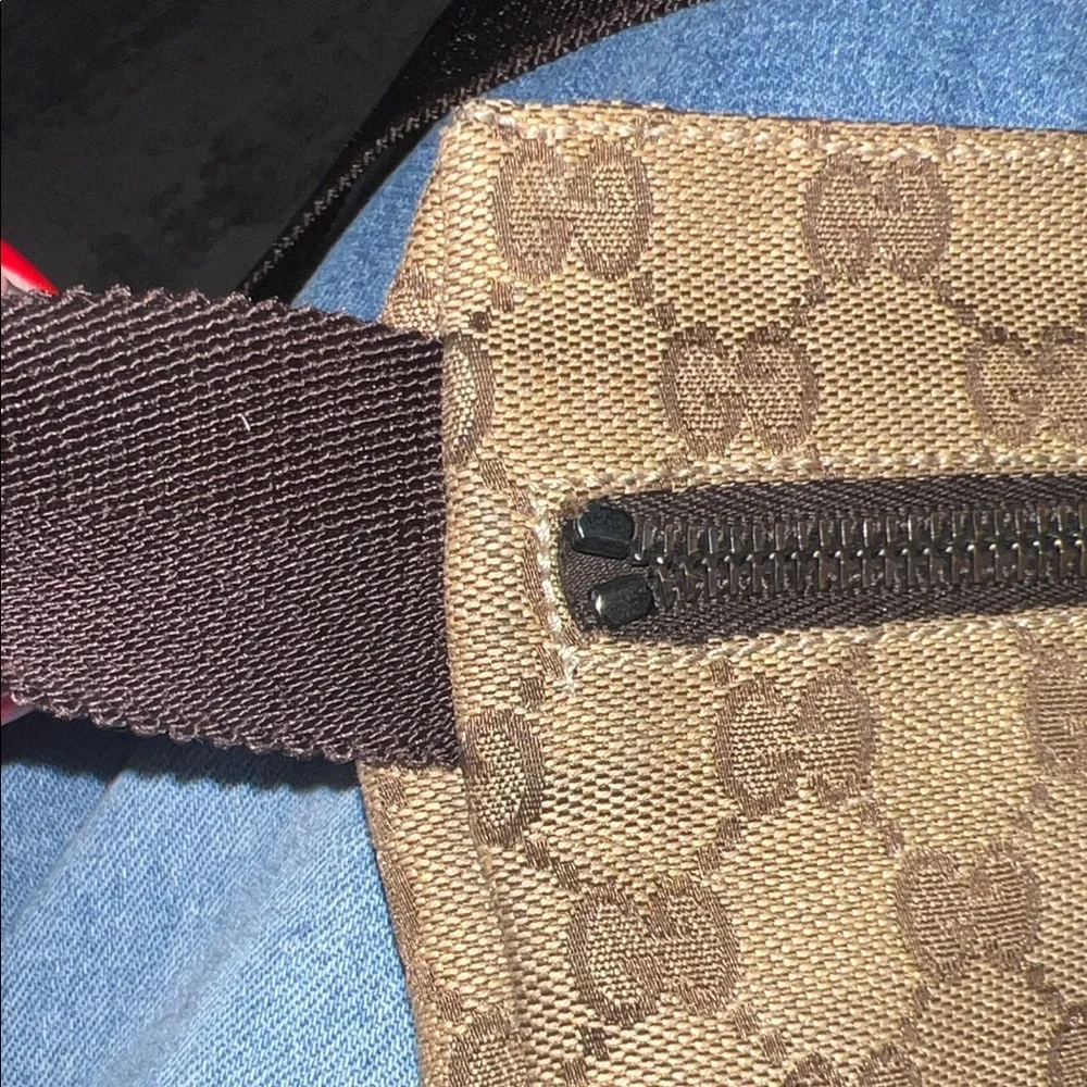 Gucci Beige Brown GG Canvas Belt Bag - Picture 10 of 11